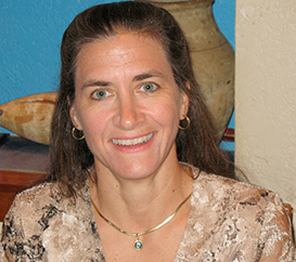 Photo of professor Anne Sereno