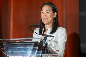 Speaker Jasmine Gonzalvo shares her personal journey from the podium