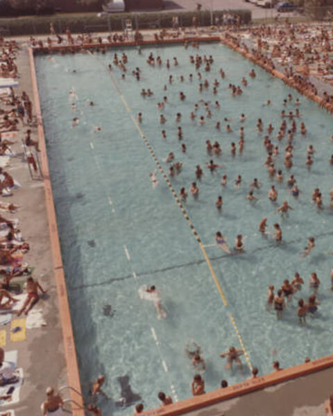 Outdoor swimming pool