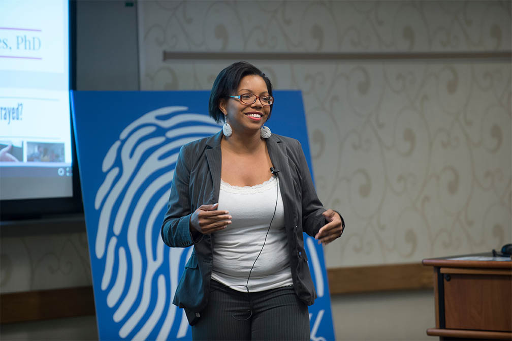 Aleshia Hayes, 'Ethical Delivery of Information in Virtual, Augmented, and Reality'