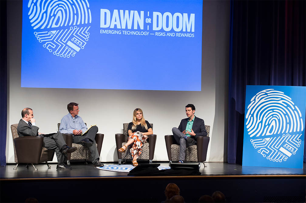 National Journalists interviewed by Dean David Reingold: 'How to explain technology so that you are spellbound'