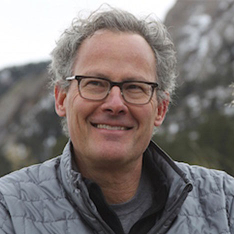 Nicholas Carr, Dawn or Doom keynote, Headshot