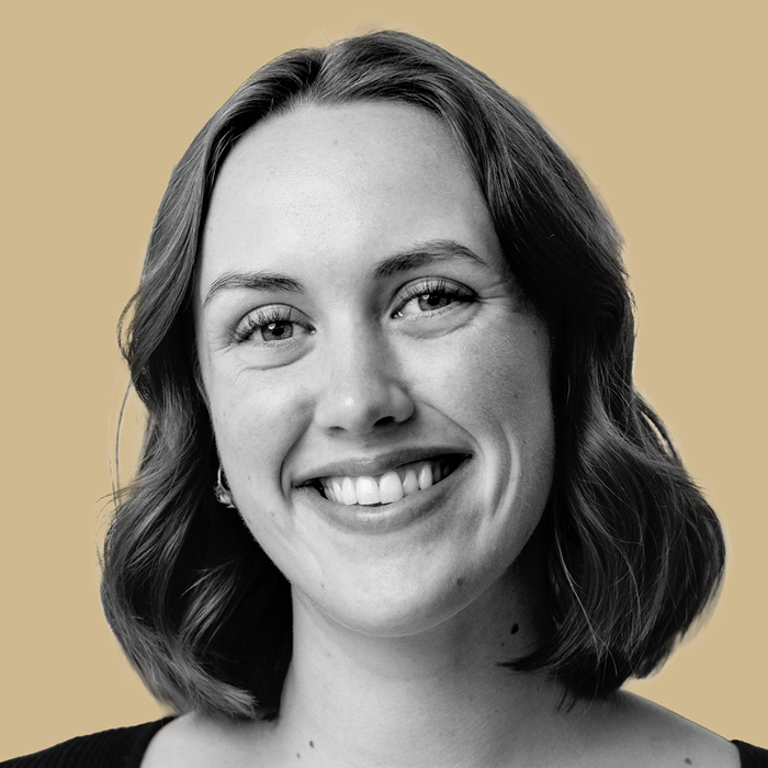 Molly Walker headshot