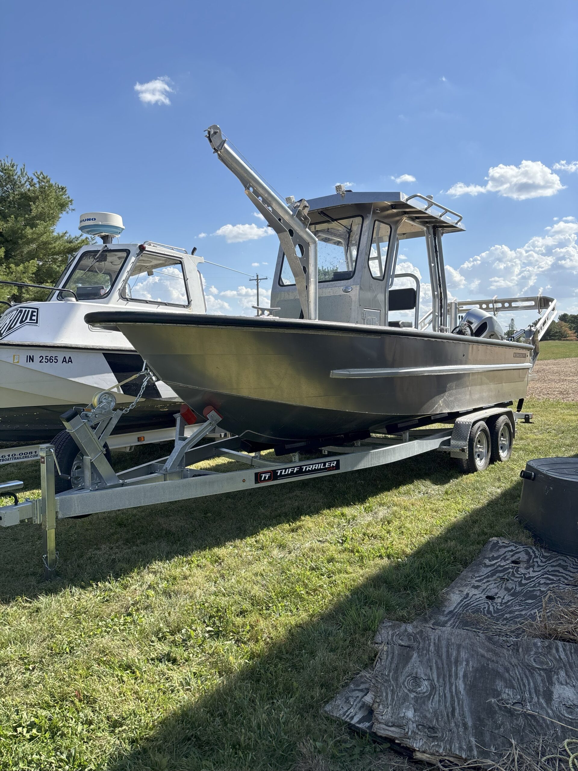 23' workskiff on trailer