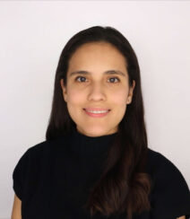Camila Ulloa : Research Associate