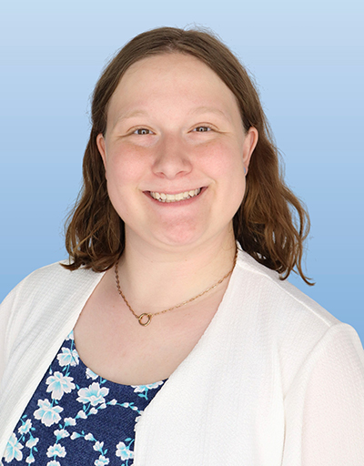 Claire Miller headshot
