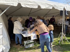 People taking the insect ID quiz with the Purdue EMGs.