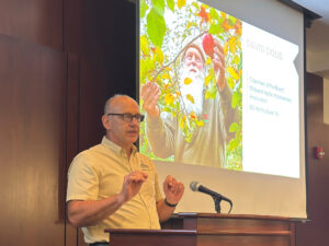 Petrus Langenhoven co-introduces David Doud.