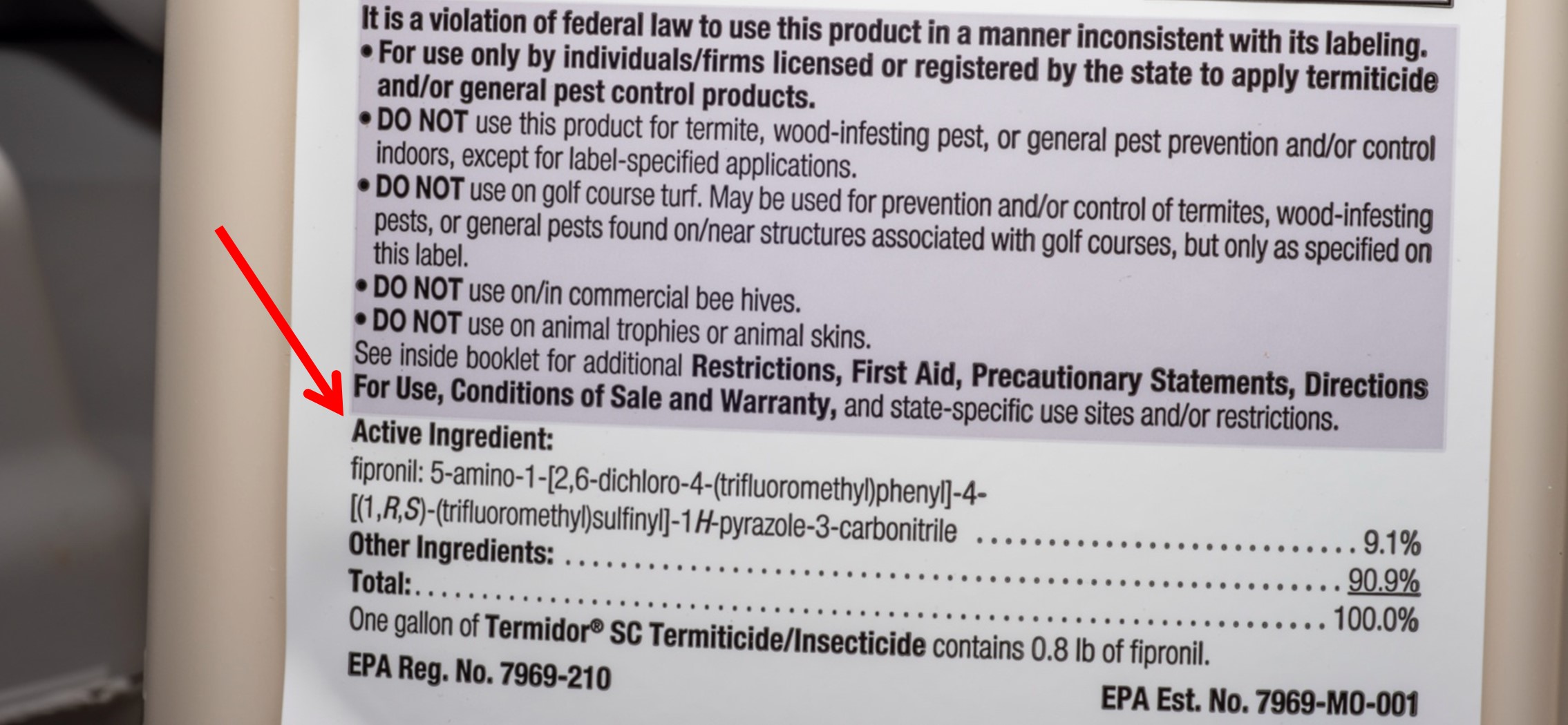 Picture of product label with a red arrow pointing out the active ingredients section.