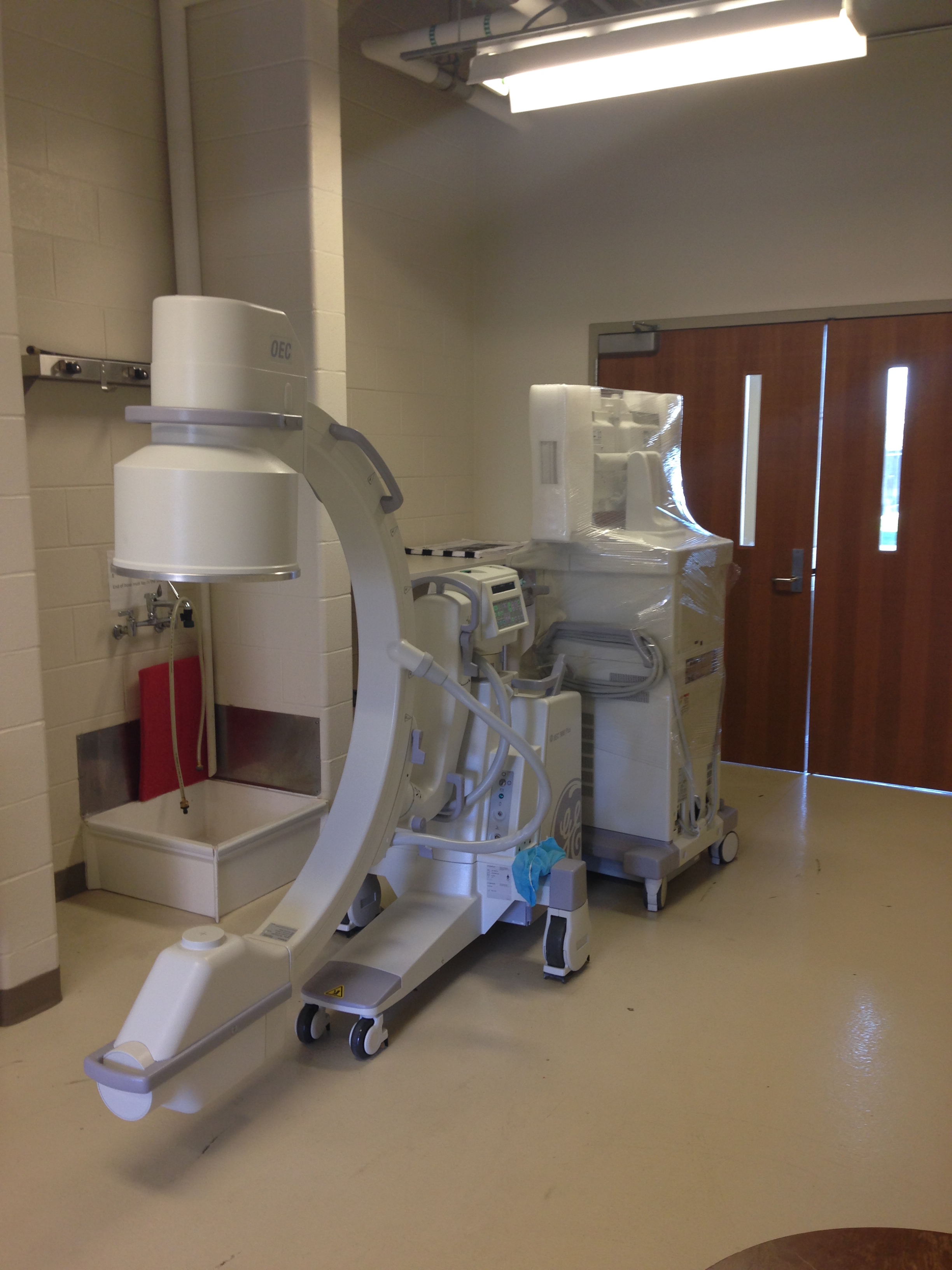 videofluoroscopic c-arm