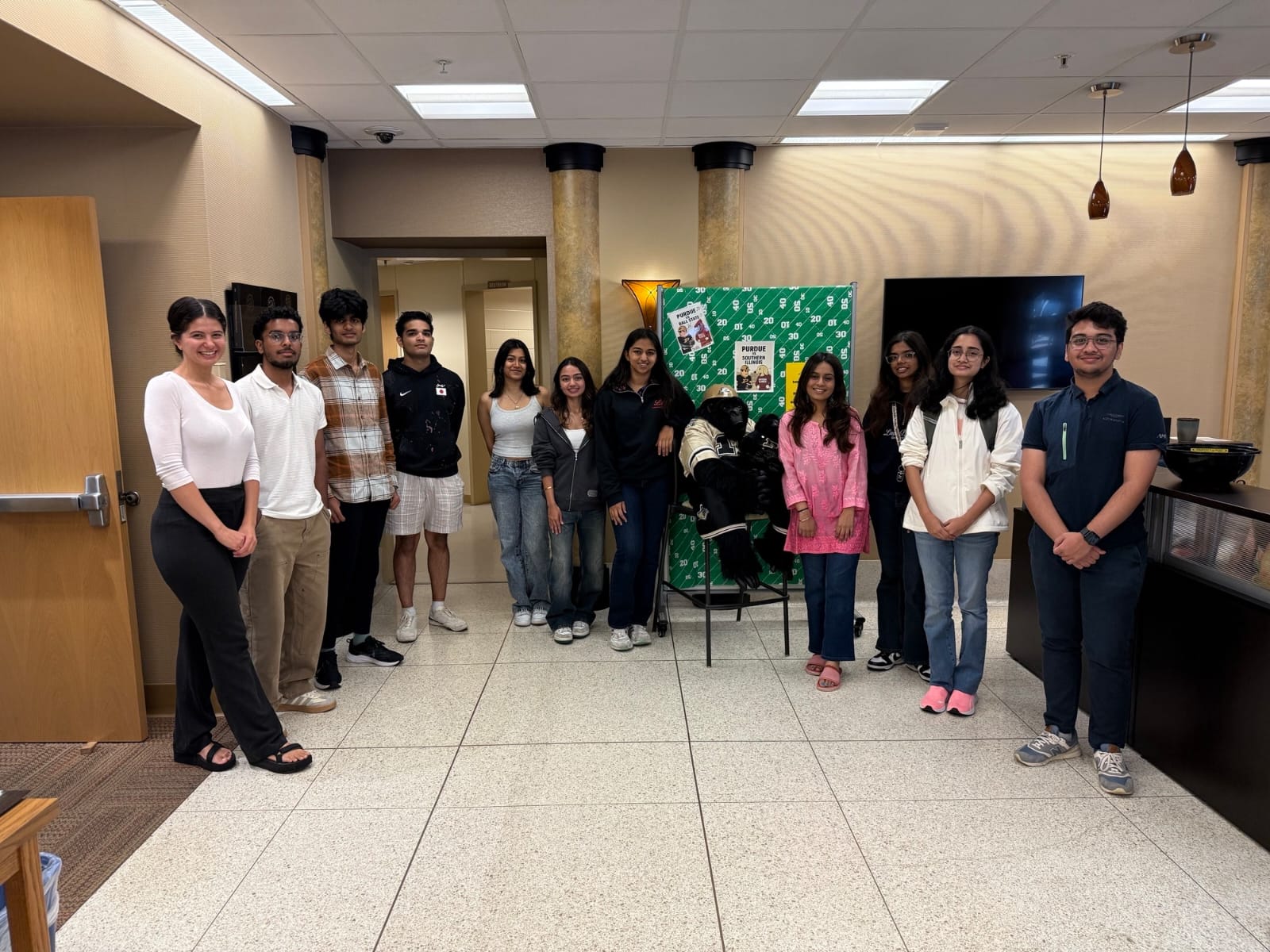  Indian Emerging Scholars at Fall 2025 welcome lunch with Indian Emerging Scholars Scholarship Program Manager, Stephanie Saba