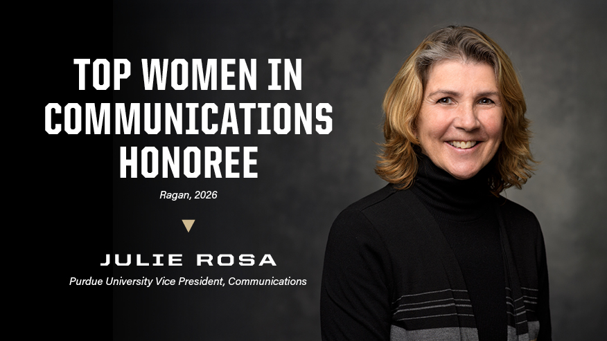 Headshot of Julie Rosa.