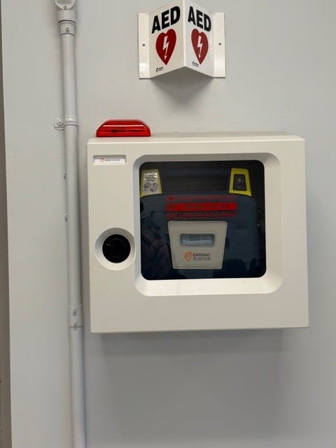 AED LAMB WASTL LAB R
oom 006
