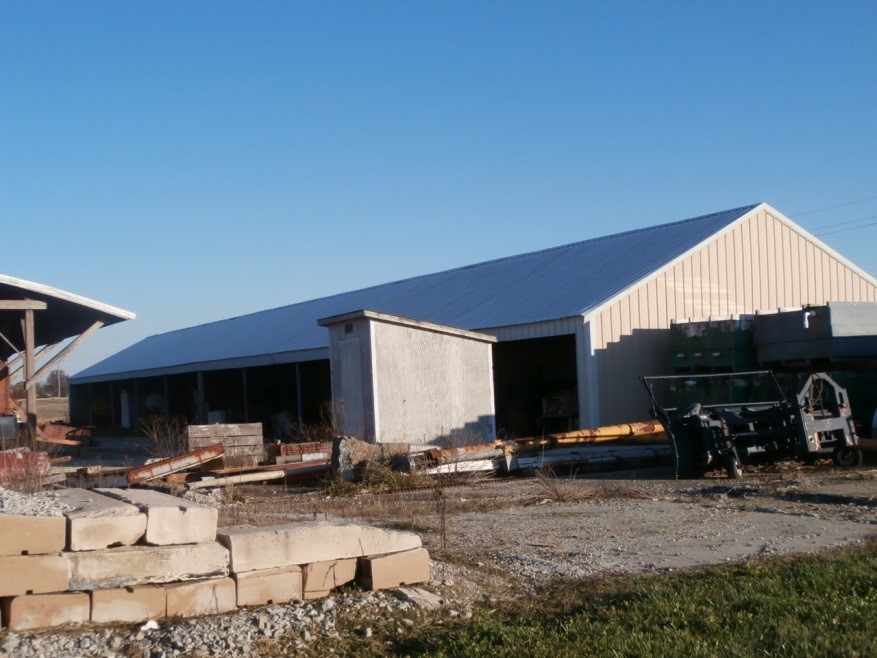 SEPAC Pole building shelter SE15