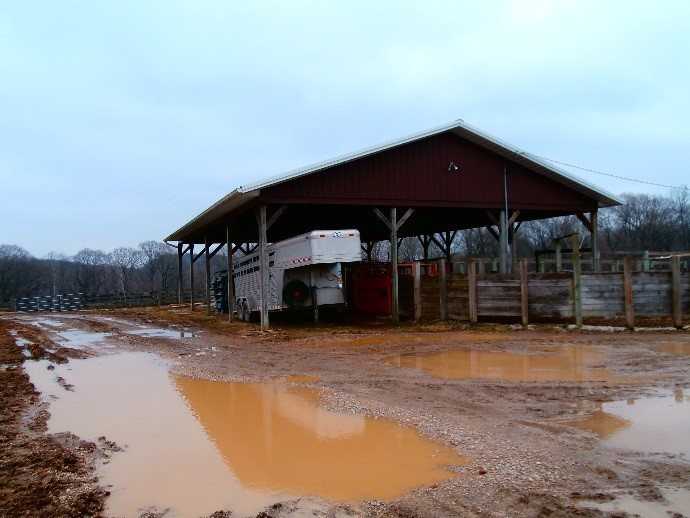Pole shed SI10