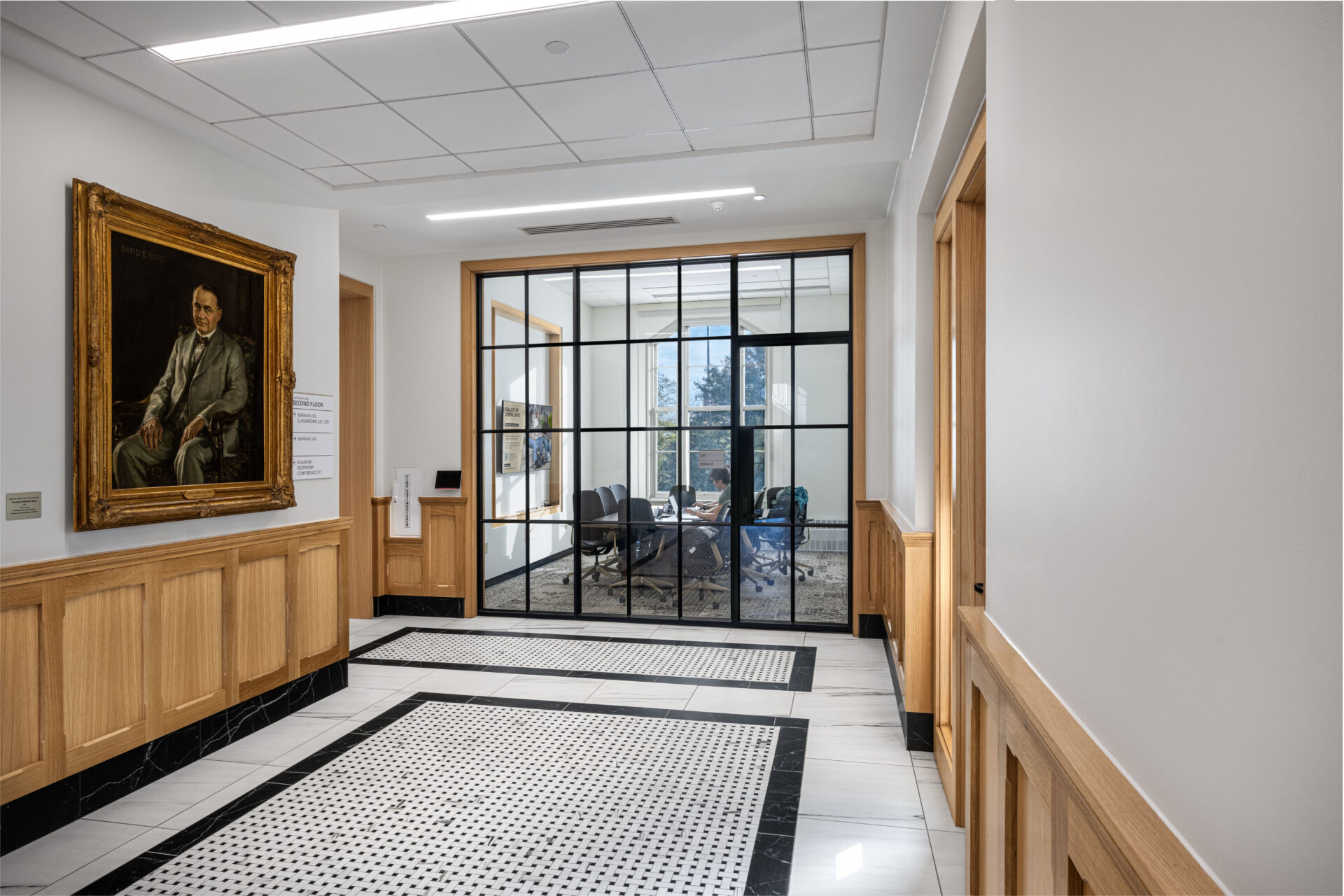 University Hall study room and hallway