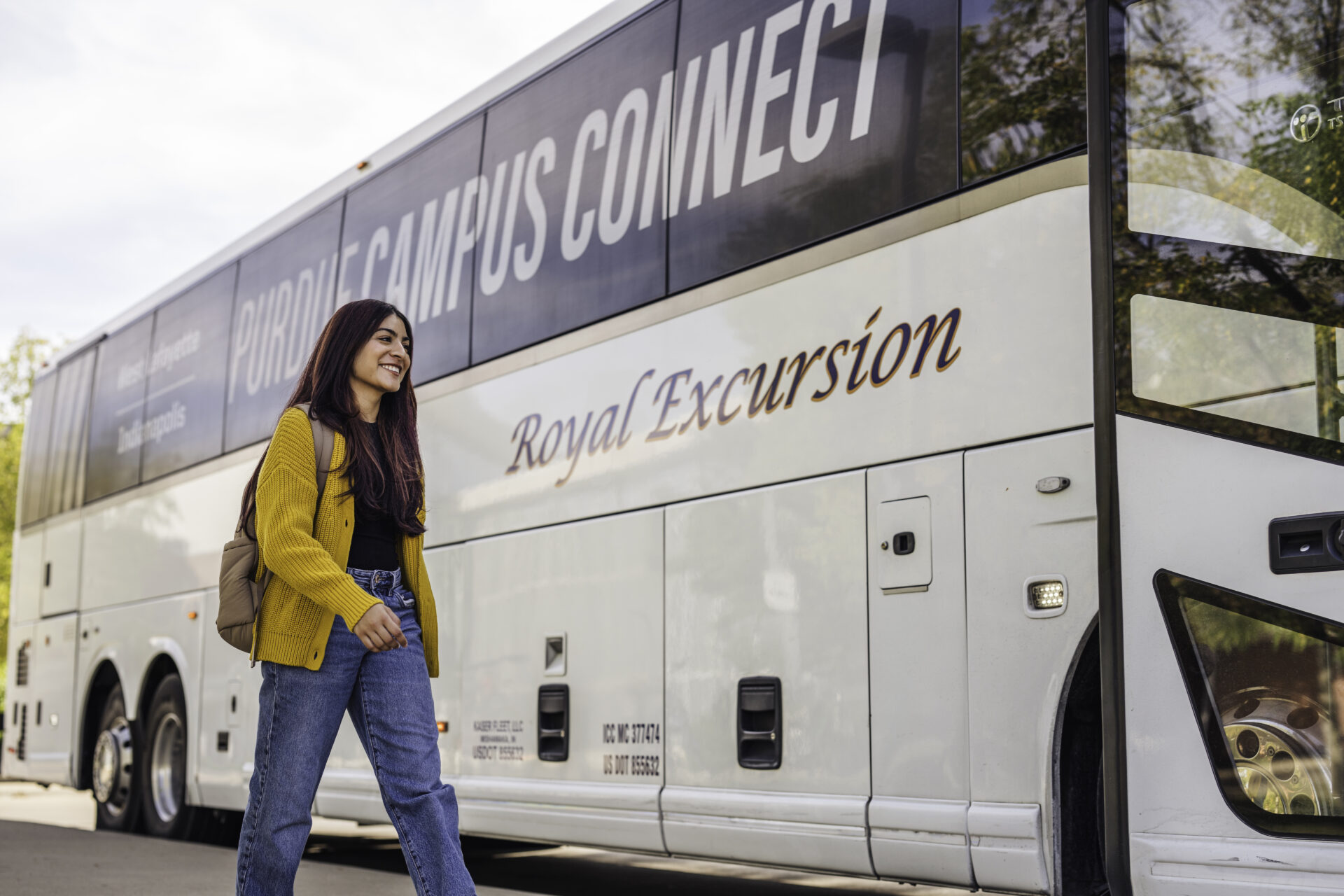 Person preparing to board a Campus Connect shuttle