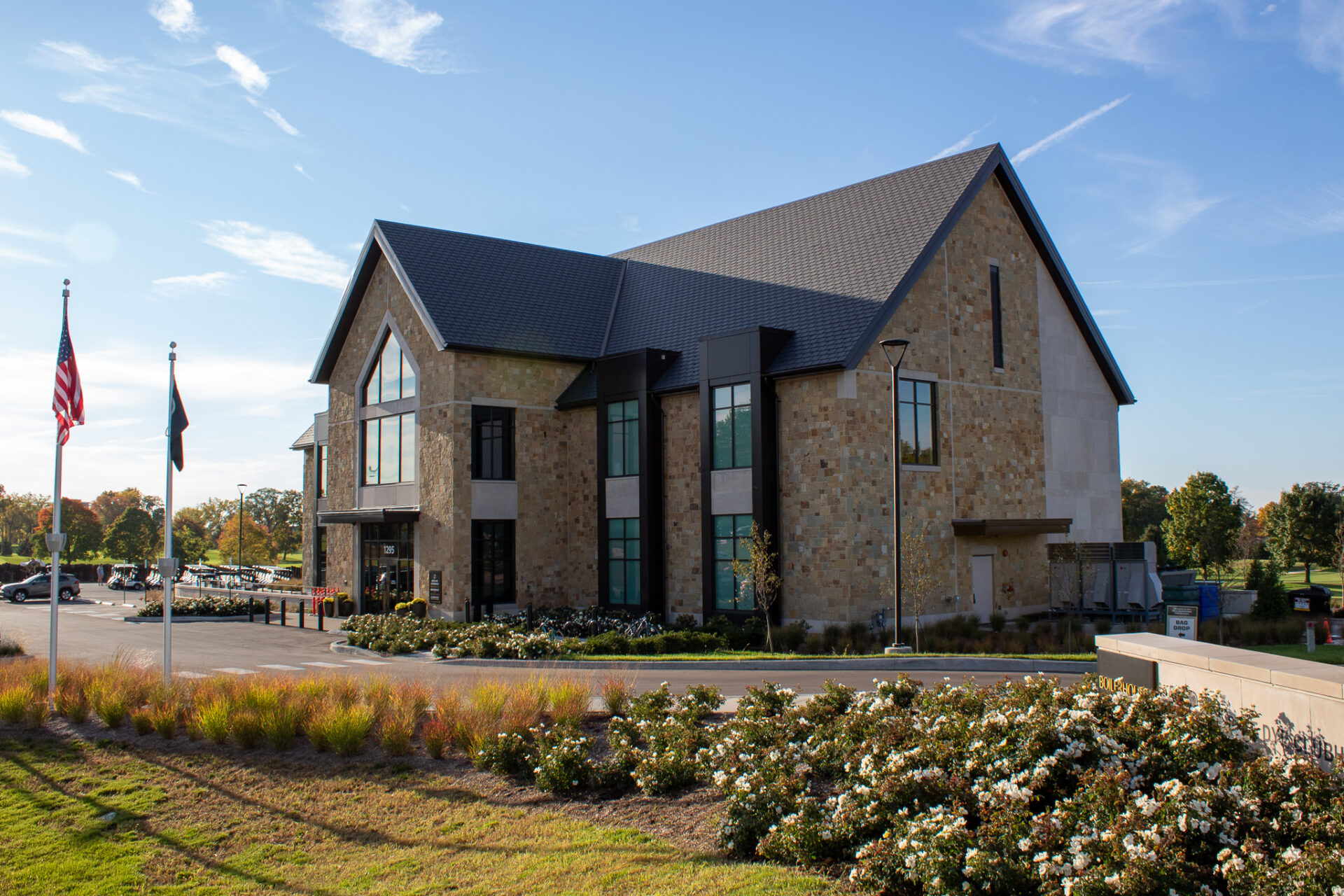 The Pete Dye Clubhouse at the Birck Boilermaker Golf Complex received the Honor Award from the ACEC Indiana for the 2026 Engineering Excellence Awards in the Structural Systems category.