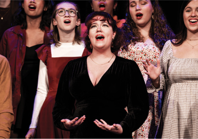 Photo of Madelyn Thomas Singing in Fall Show 2024 (Credit: Kelsey Bates)