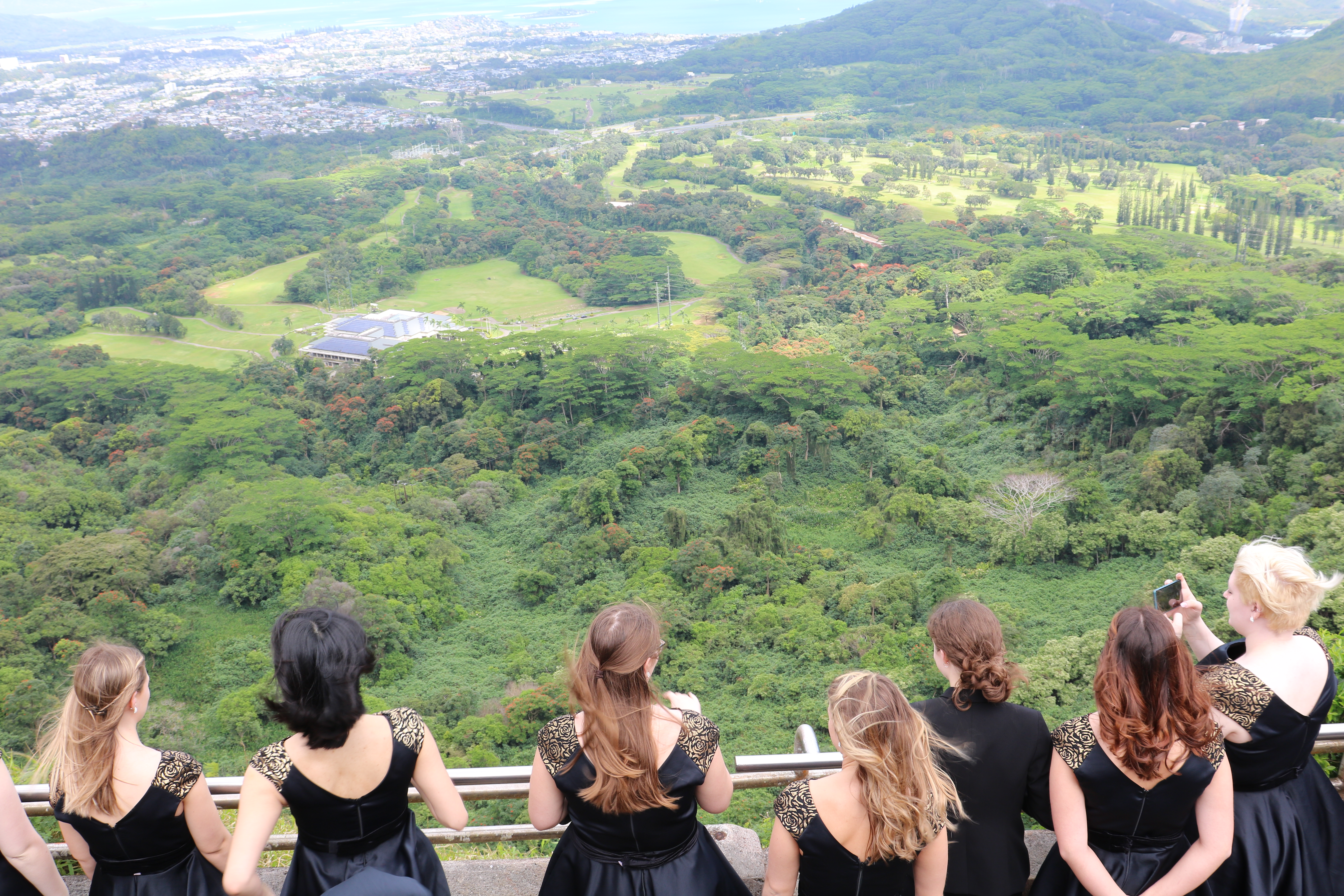 Picture of Purduettes looking out at a scenic Hawaii landscape