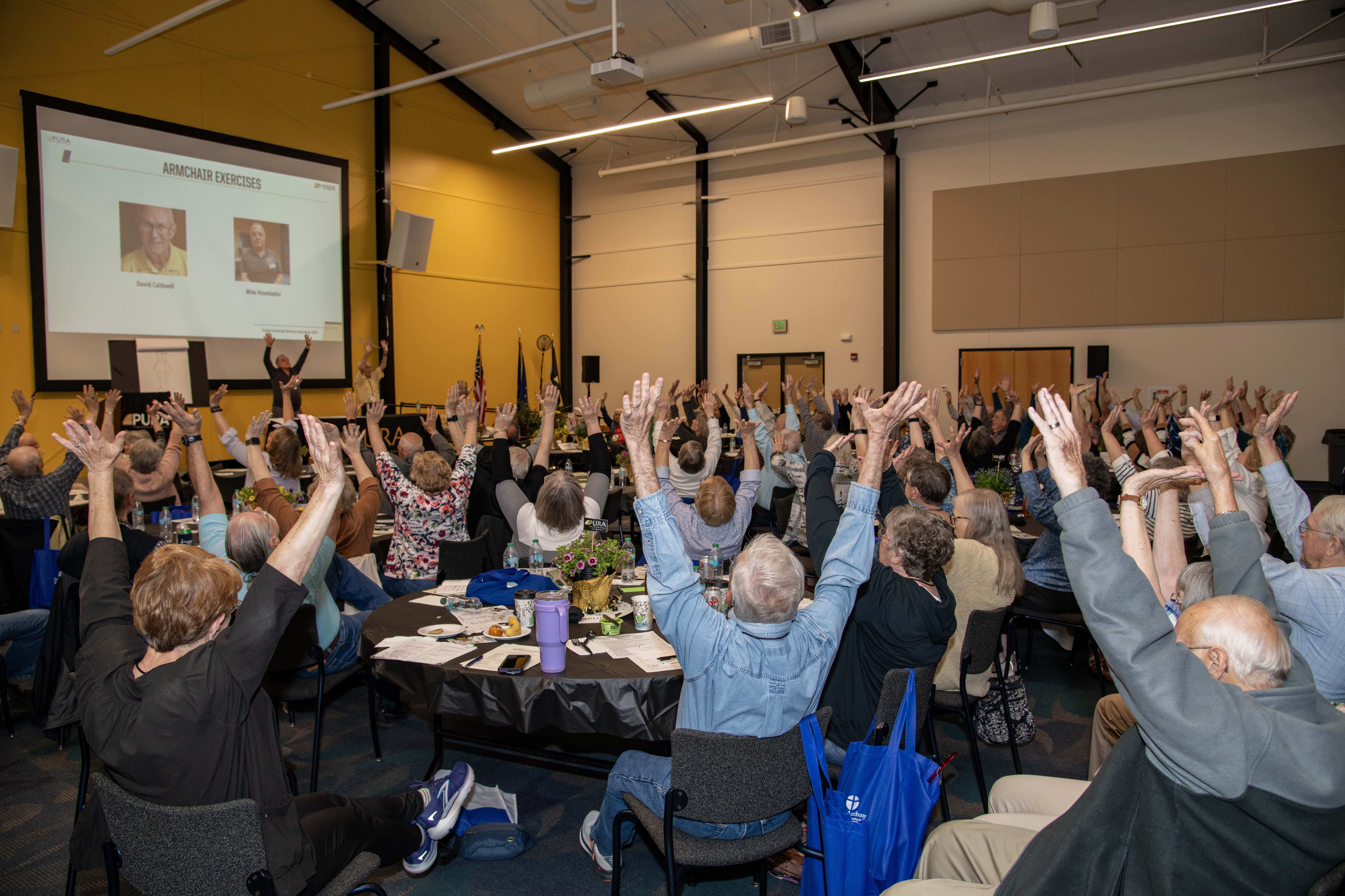 Crowd Sit Arm Lift