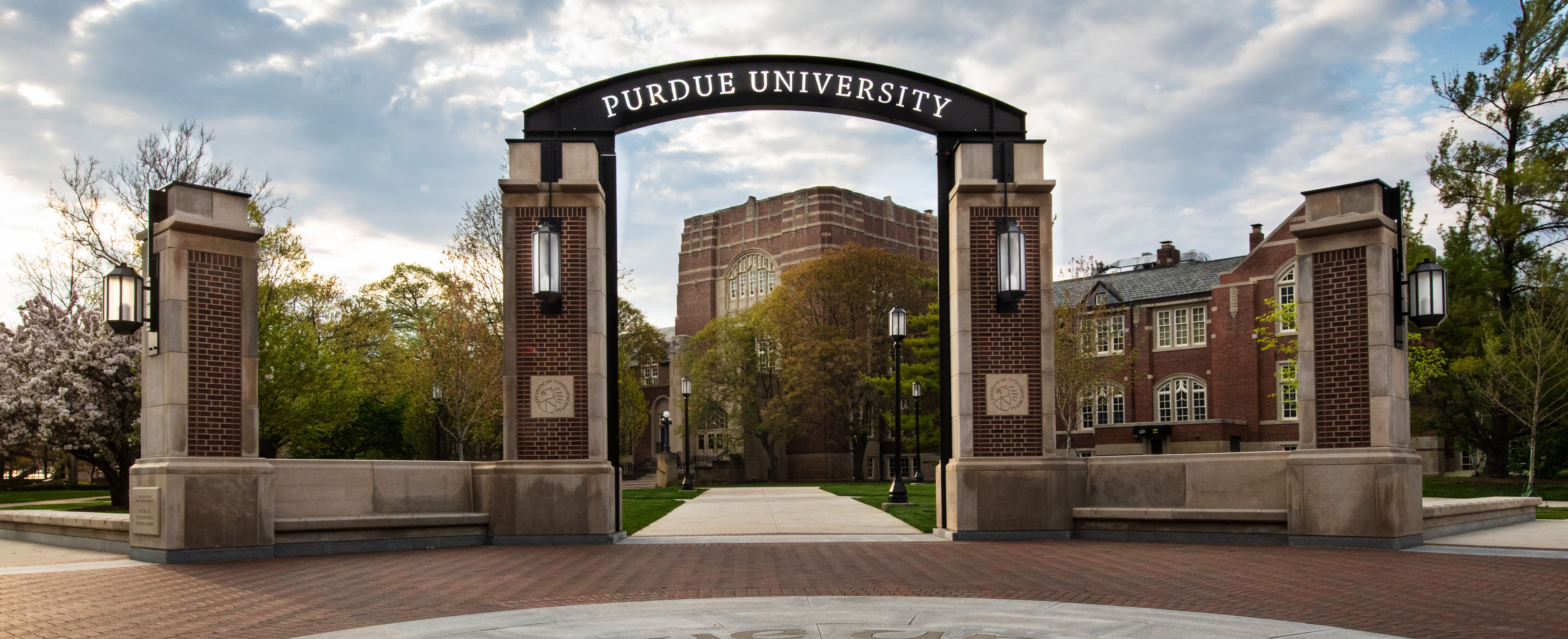 Banner image: shows Purdue University entrance gate