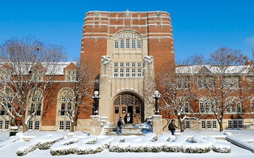 Reduced hours for campus facilities over winter break