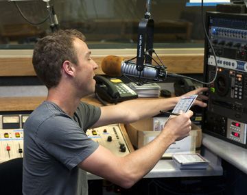 Did You Know?: Student-run radio survives in residence halls