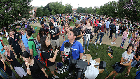 Viewing eclipse at Memorial Mall