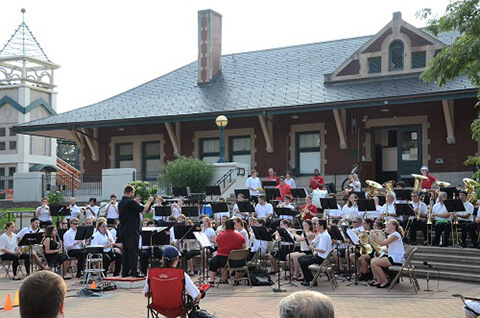 Band concert at Riehle Plaza