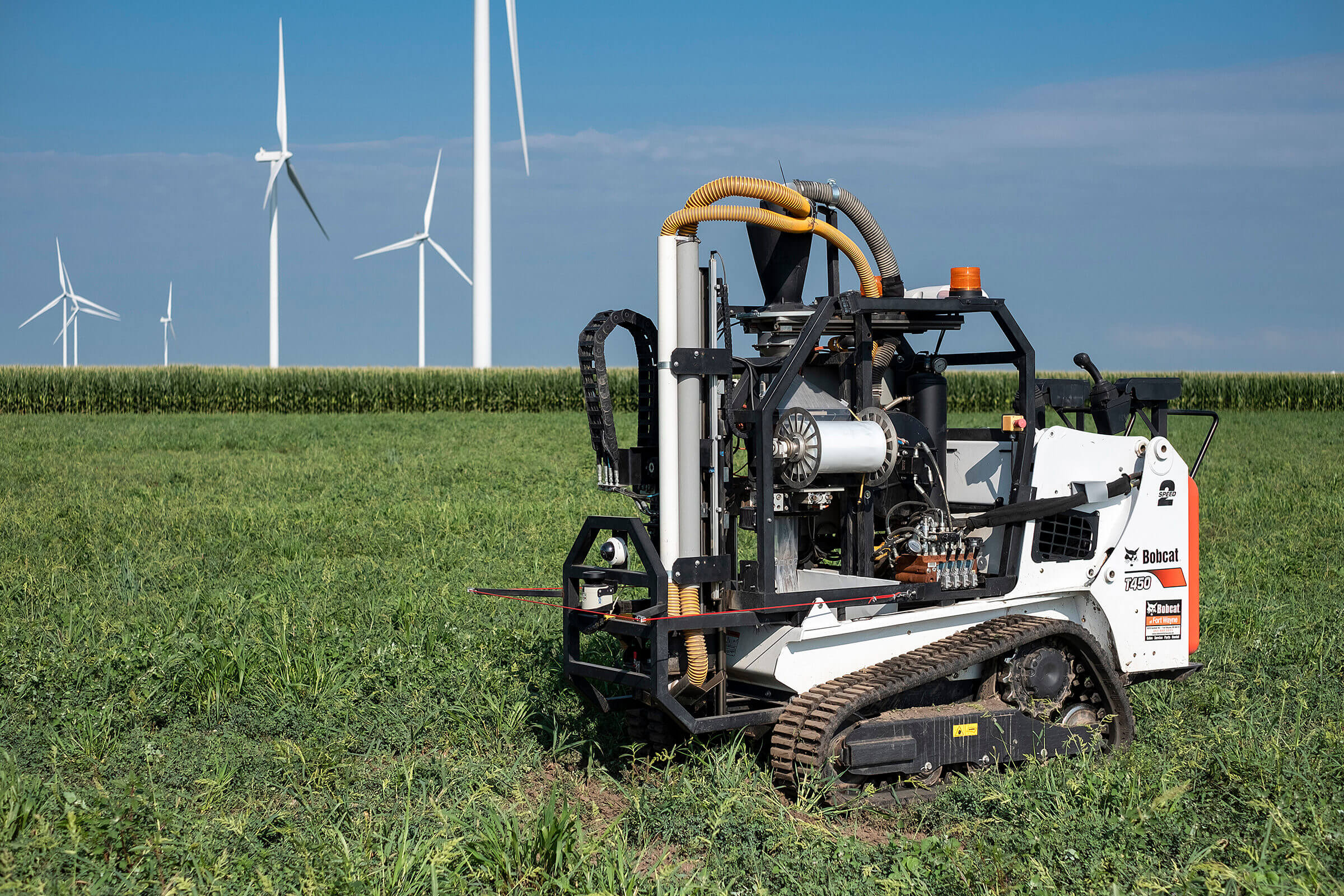Autonomous robots fields to collect precise soil samples, help farmers improve environmental impact, save money - Purdue University News
