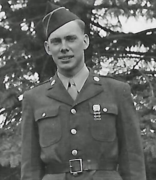 Eldon Knuth in uniform