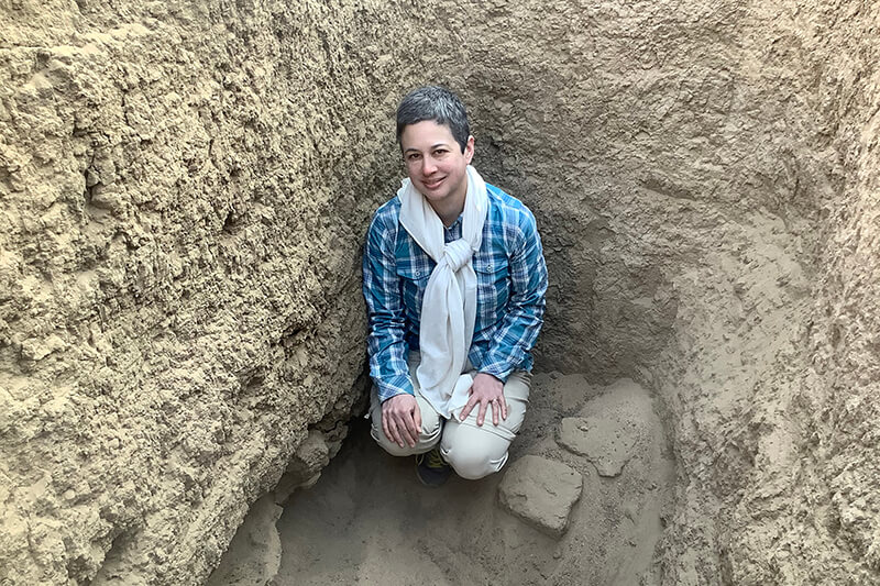 Michele Buzon at excavation