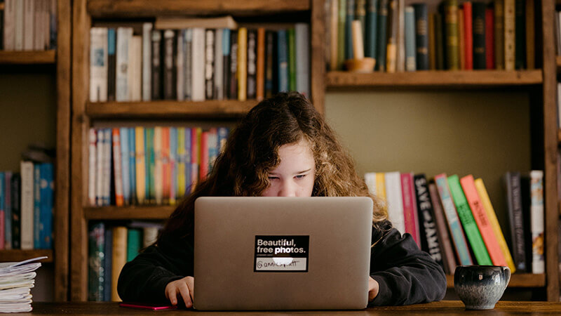 girl at laptop