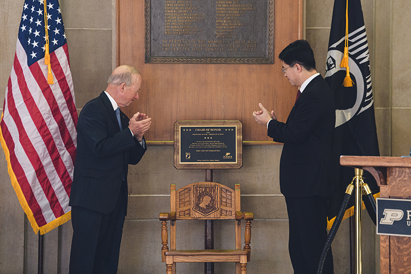 Mitch Daniels, Mung Chiang 