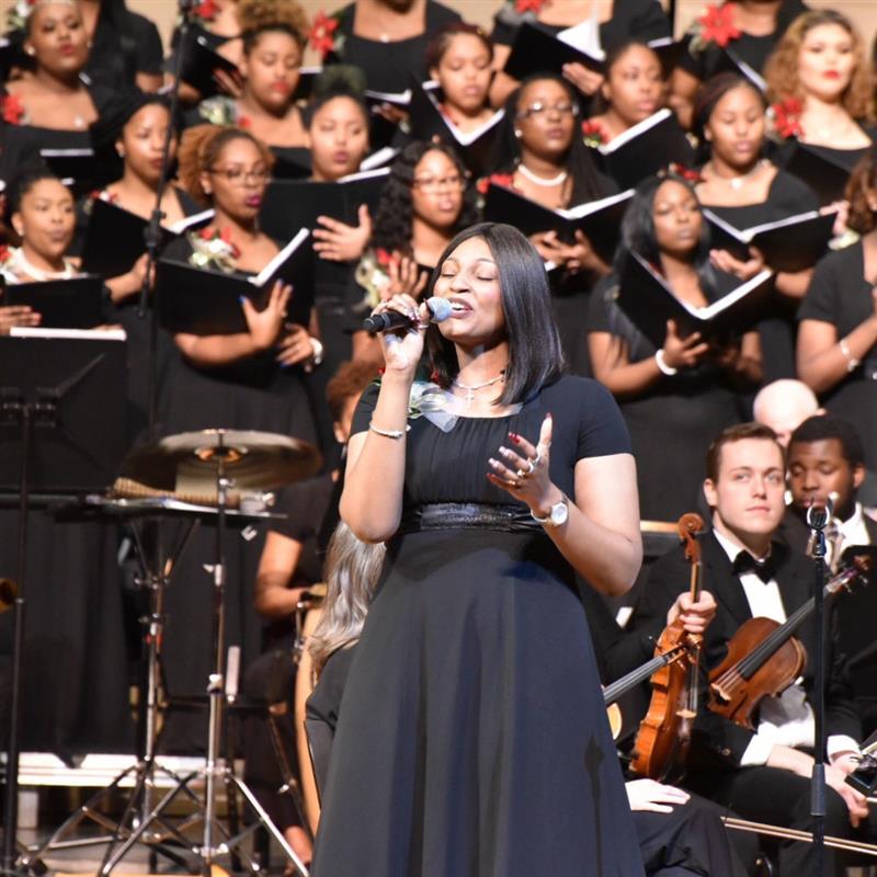 pt-mlk-singer-800x800