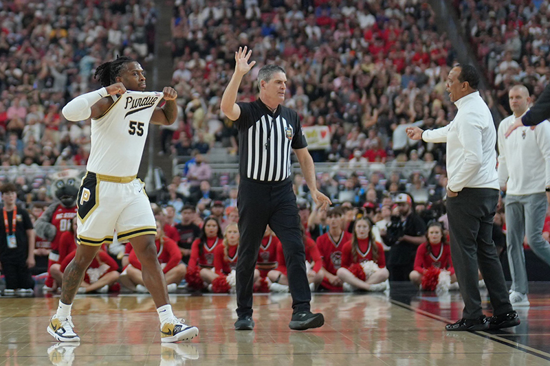 Men's basketball win at Final Four